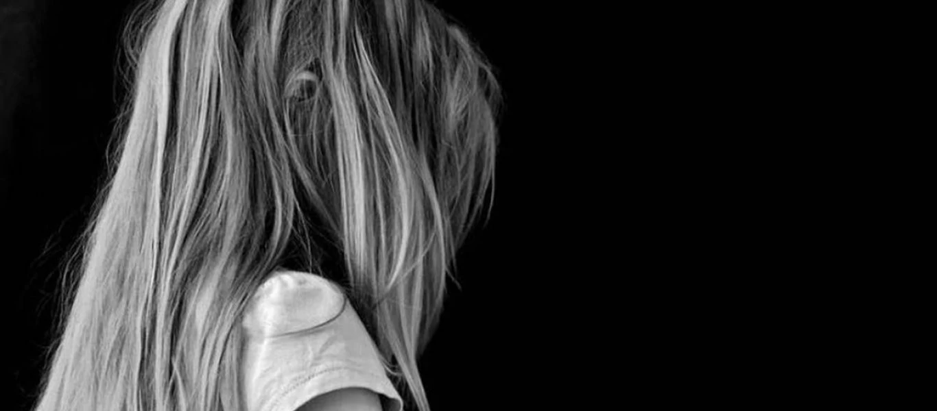 Μητέρα 9χρονης στην Ρόδο: «Δεν έχω δουλειά - Τώρα θα τρώμε πέτρες» - Οι απαγορεύσεις του κορωνοϊού έφεραν την καταστροφή